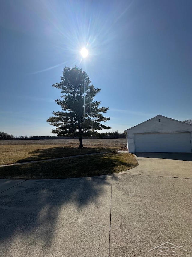 view of detached garage