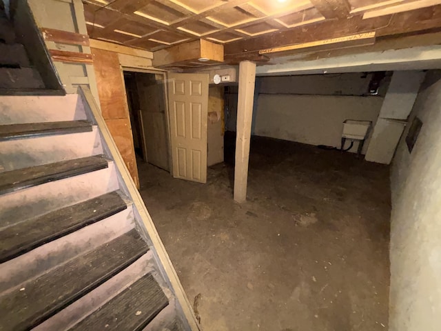 view of unfinished basement