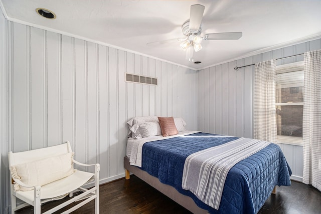 3018 Guilford Dr, Royal Oak, MI 48073 - bedroom featuring hardwood / wood-style flooring, ornamental molding, a ceiling fan, and baseboards