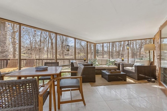 view of sunroom / solarium