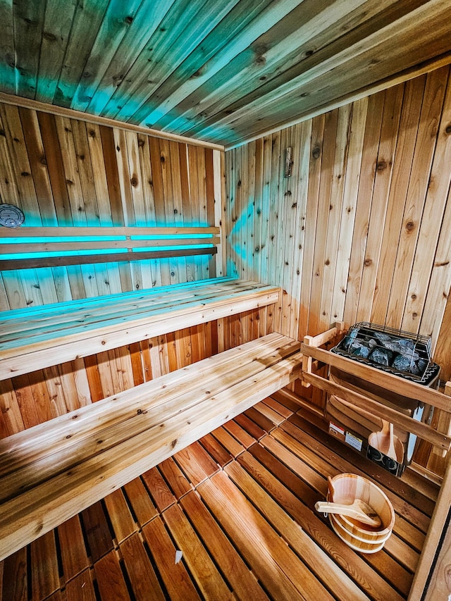 view of sauna / steam room