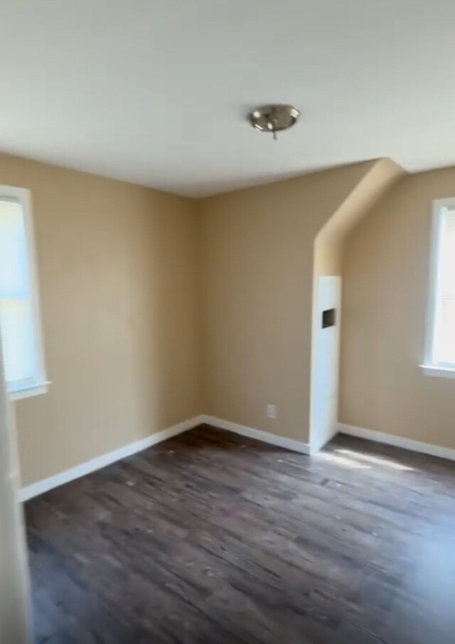 18488 Fairport St, Detroit, MI 48205 - photo 3