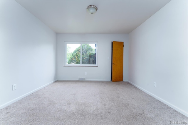 2810 Otsego Rd, Waterford, MI 48328 - spare room featuring carpet floors