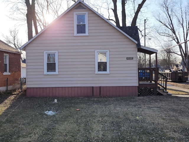 view of home's exterior