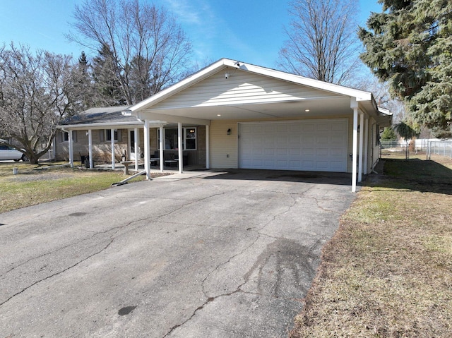 view of front of house with fence