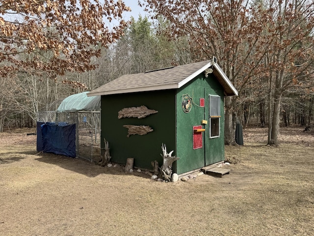 view of outbuilding featuring an outbuilding