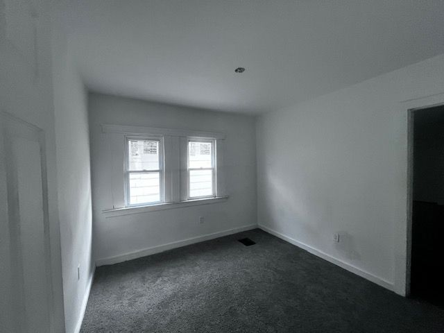 4797 Saint Clair St, Detroit, MI 48214 - photo 4