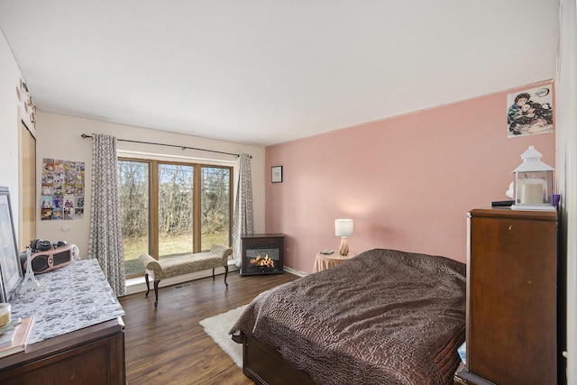 23930 Greenglen Ct, Franklin, MI 48025 - bedroom featuring dark wood finished floors
