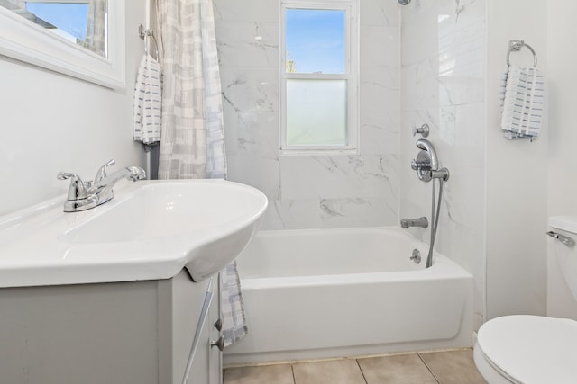 537 Andresen Ct, Hazel Park, MI 48030 - full bathroom with toilet, bathtub / shower combination, vanity, and tile patterned flooring