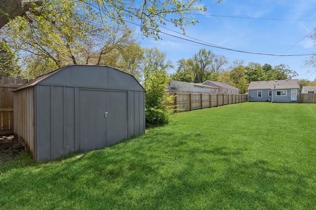 537 Andresen Ct, Hazel Park, MI 48030 - view of yard with a storage unit and an outdoor structure