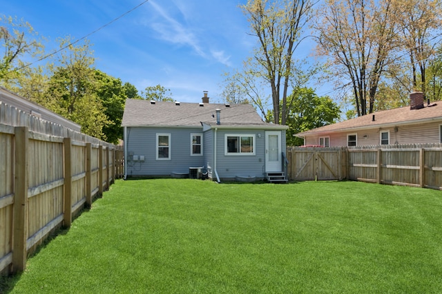 537 Andresen Ct, Hazel Park, MI 48030 - back of property featuring entry steps