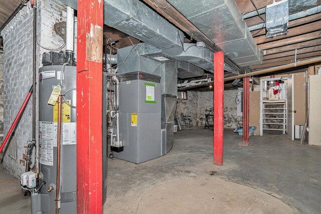 28 Orchard Pl, Battle Creek, MI 49017 - unfinished basement with gas water heater and heating unit