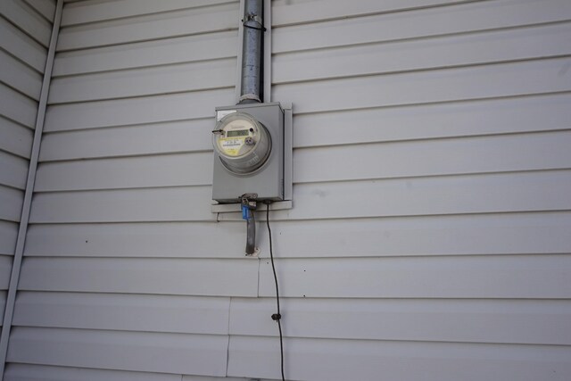 1758 Manor Rd, Au Gres, MI 48703 - details with electric meter