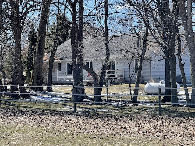 70255 51st St, Lawrence, MI 49064 - view of yard