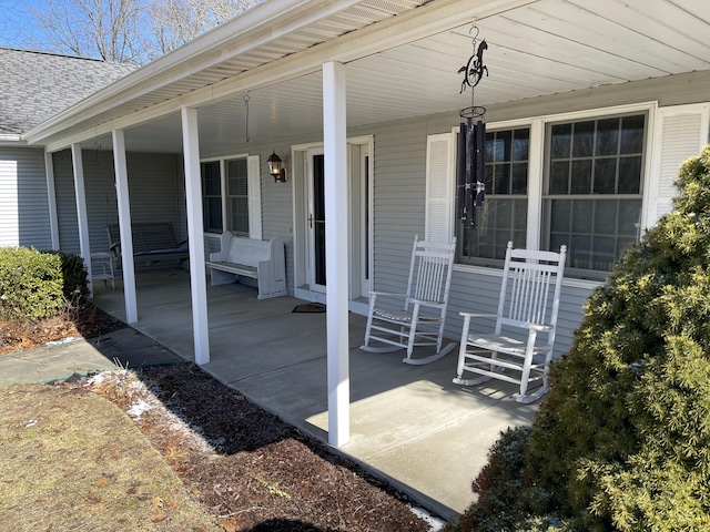 70255 51st St, Lawrence, MI 49064 - view of patio featuring covered porch