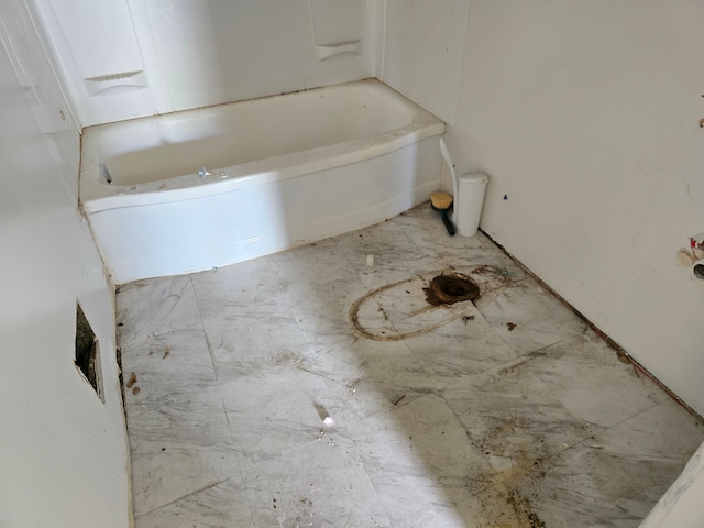 15876 Burt Rd, Detroit, MI 48223 - full bath with a bathtub