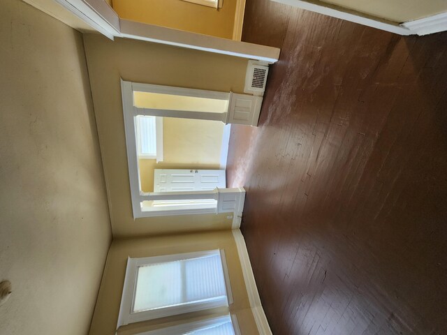 3491 Garland St, Detroit, MI 48214 - spare room featuring visible vents