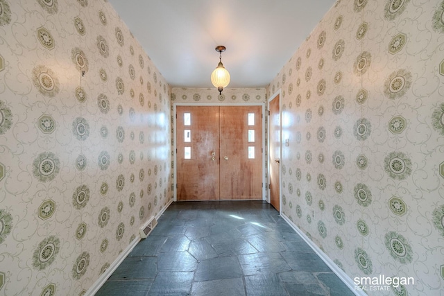 1237 Dale Ct NE, Grand Rapids, MI 49505