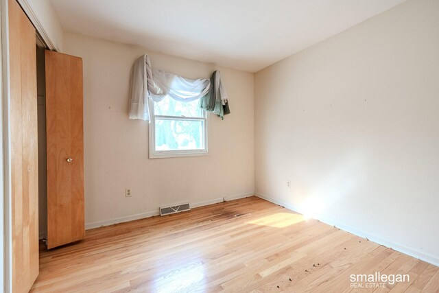 1237 Dale Ct NE, Grand Rapids, MI 49505