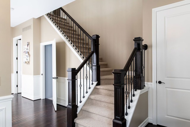 220 S Castell Ave, Rochester, MI 48307 - stairs with wood finished floors