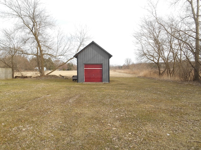5972 Birch Run Rd, Millington, MI 48746 - view of yard with an outbuilding and a detached garage