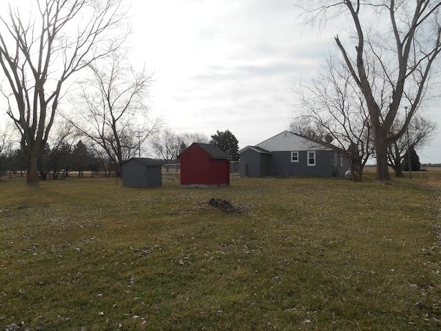 5972 Birch Run Rd, Millington, MI 48746 - view of yard with an outdoor structure and a shed