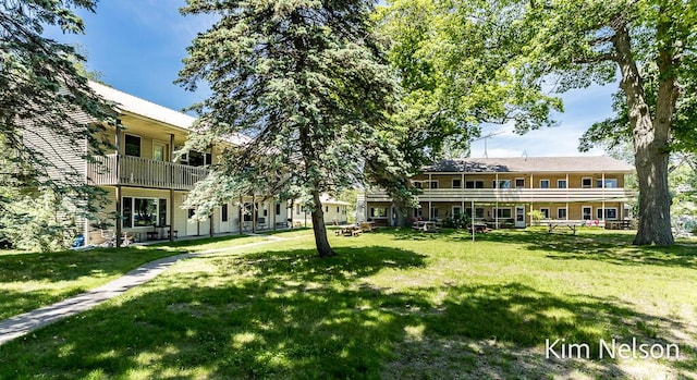 6195 Murray Rd, Whitehall, MI 49461 - view of community with a yard