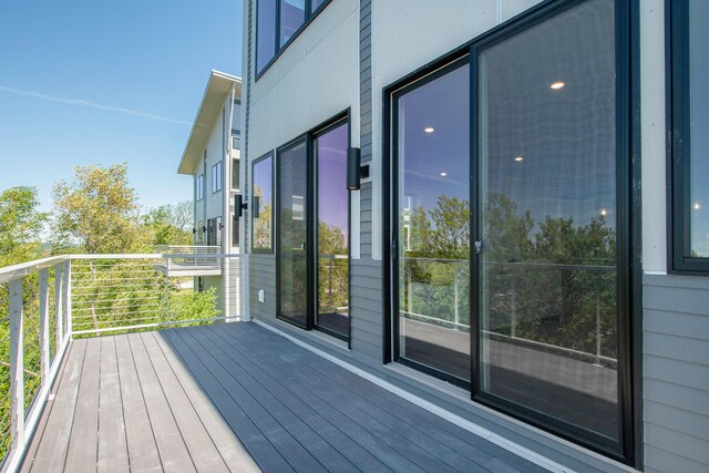 631 Fairview Ave NE Unit 3, Grand Rapids, MI 49503 - view of wooden deck