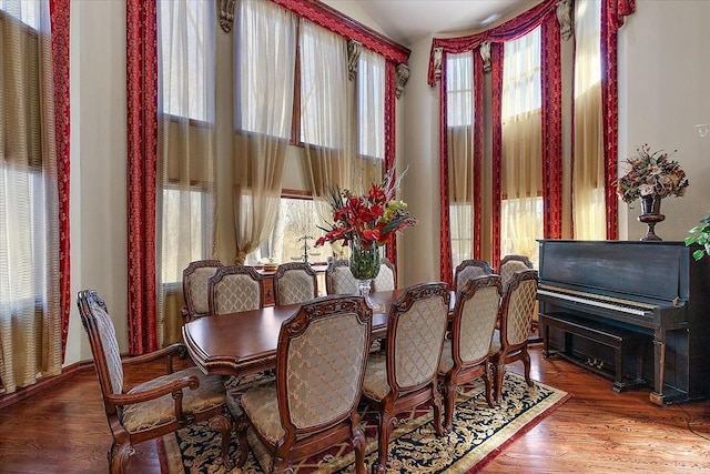 1270 John R Rd, Rochester Hills, MI 48307 - dining room featuring wood finished floors and vaulted ceiling