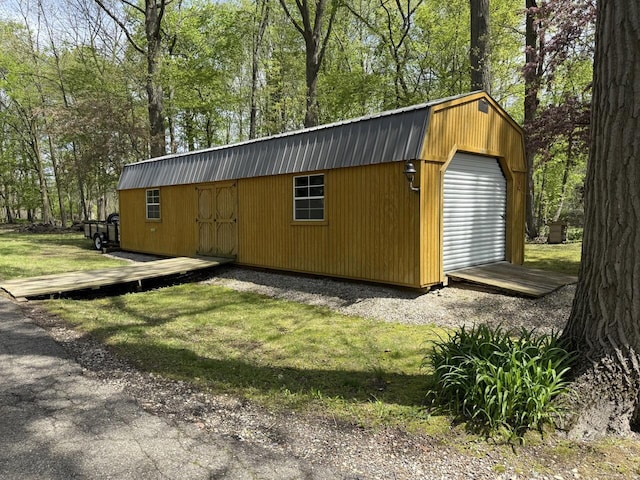47463 Lakeview Dr, Lawrence, MI 49064 - view of outbuilding with an outbuilding