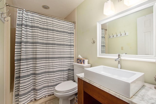 47463 Lakeview Dr, Lawrence, MI 49064 - full bath featuring toilet and vanity