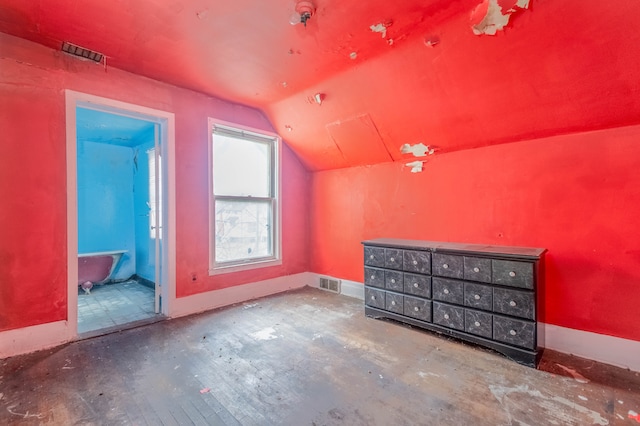 2251 Cortland St, Detroit, MI 48206 - additional living space featuring visible vents, baseboards, and vaulted ceiling