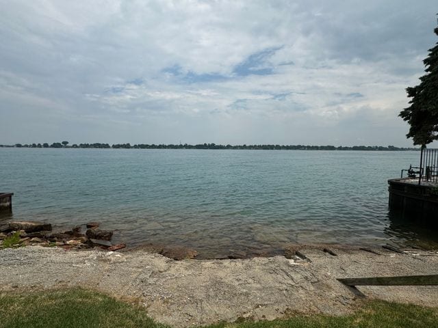 147 S Water St, Marine City, MI 48039 - water view