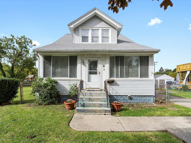 27371 Demrick St, Roseville, MI 48066 - photo 1
