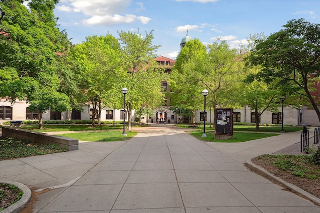 555 E William St, Ann Arbor, MI 48104 - view of community