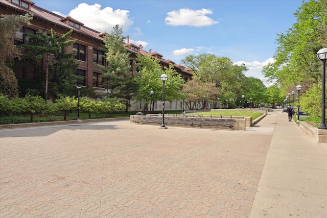555 E William St, Ann Arbor, MI 48104 - view of community