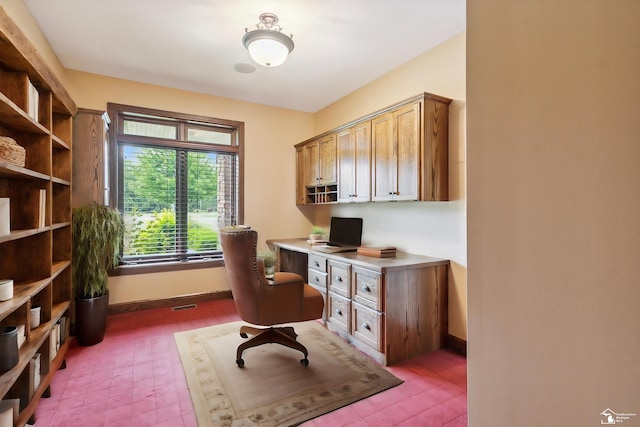 8650 Stone Rd, Maybee, MI 48159 - office space with baseboards and built in desk