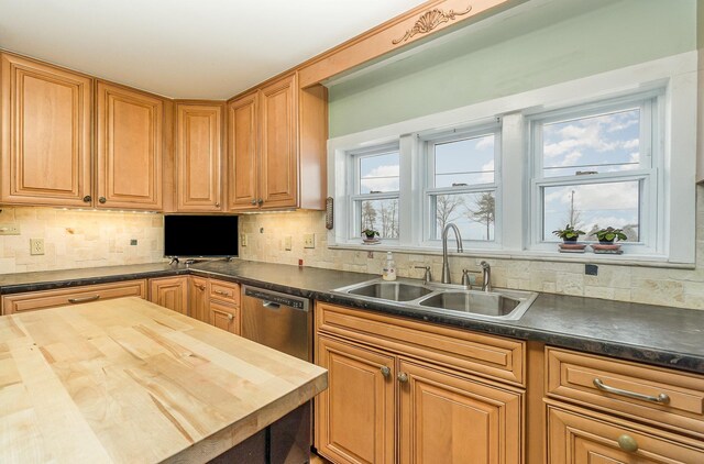 1259 N US-23, East Tawas, MI 48730 - photo 20