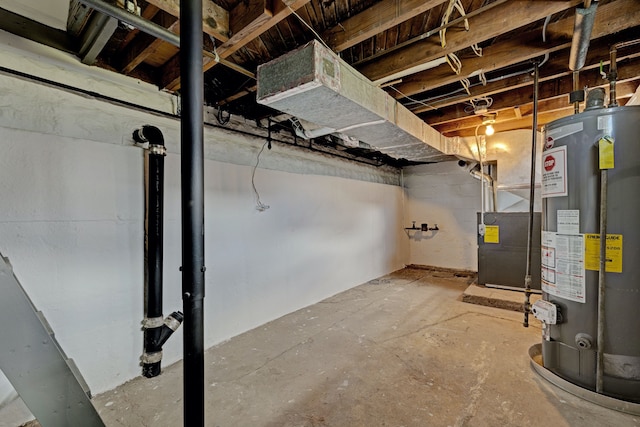 unfinished below grade area featuring gas water heater
