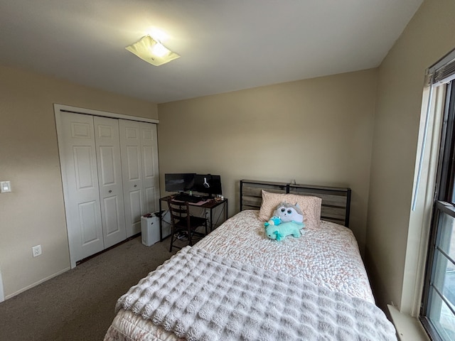 carpeted bedroom featuring a closet