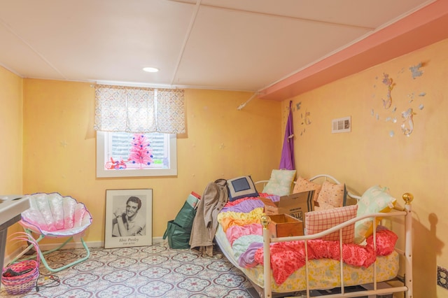 3803 Miller Rd, Kalamazoo, MI 49001 - bedroom featuring baseboards and recessed lighting