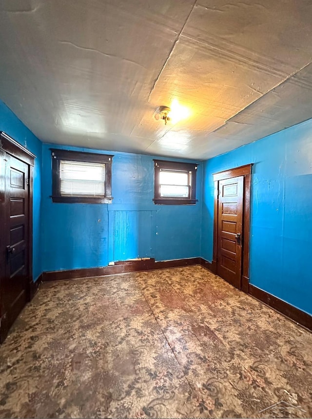 639 N Center St, Sebewaing, MI 48759 - unfurnished room featuring baseboards