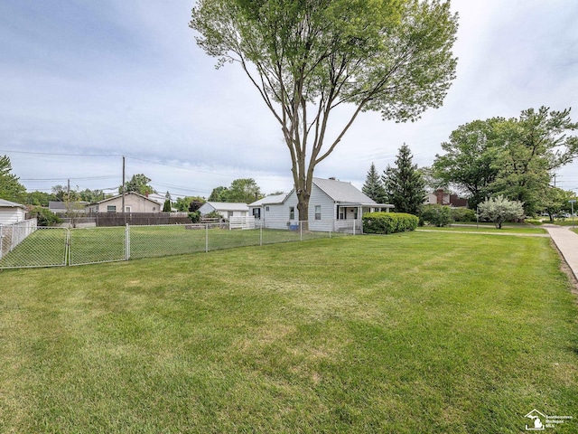 20212 Northline Rd, Taylor, MI 48180 - view of yard