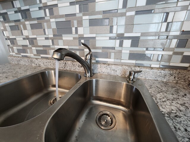 19169 Avon Ave, Detroit, MI 48219 - photo 8