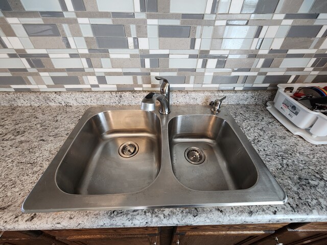 19169 Avon Ave, Detroit, MI 48219 - photo 11
