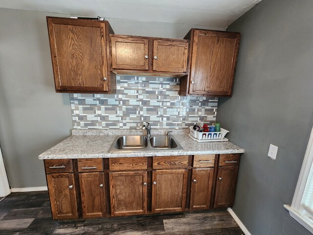 19169 Avon Ave, Detroit, MI 48219 - photo 15