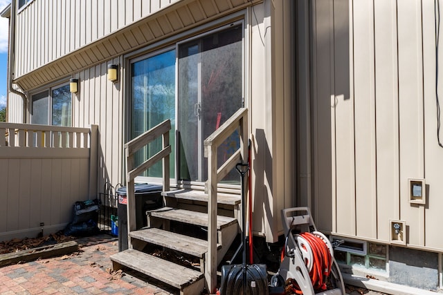 view of exterior entry