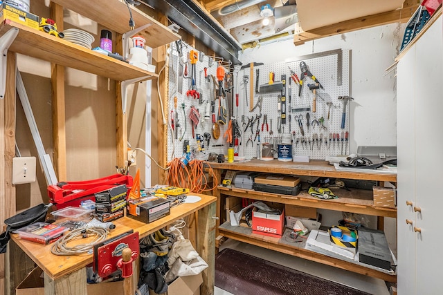 1615 Royal Birkdale Dr, Oxford, MI 48371 - view of storage room