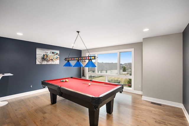 1686 Traceky, Rochester Hills, MI 48306 - playroom with baseboards, wood finished floors, billiards, and recessed lighting