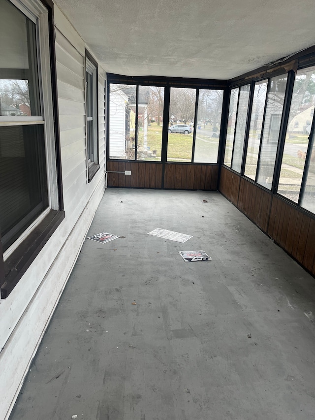 view of unfurnished sunroom